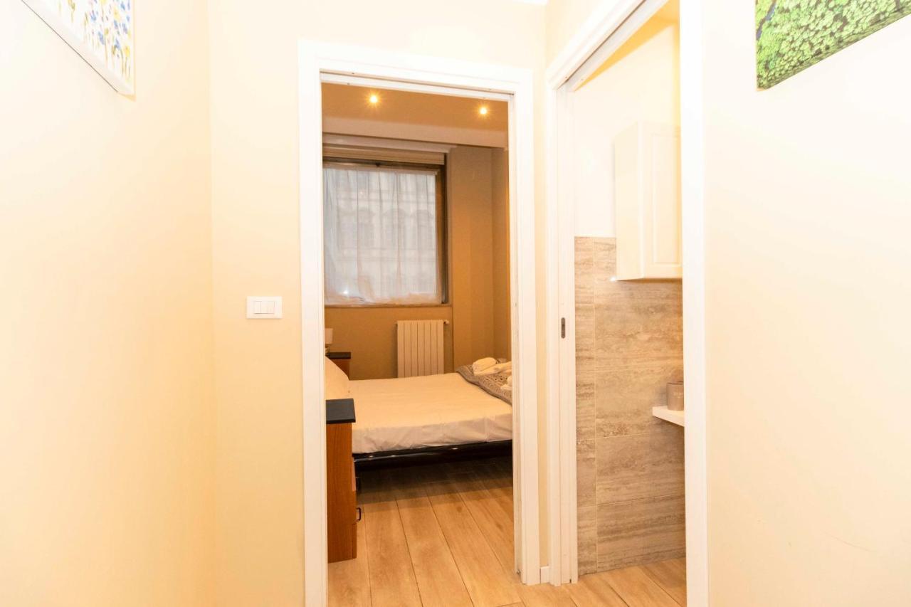 Piazza Solferino Lovely And Central Flat Торино Екстериор снимка